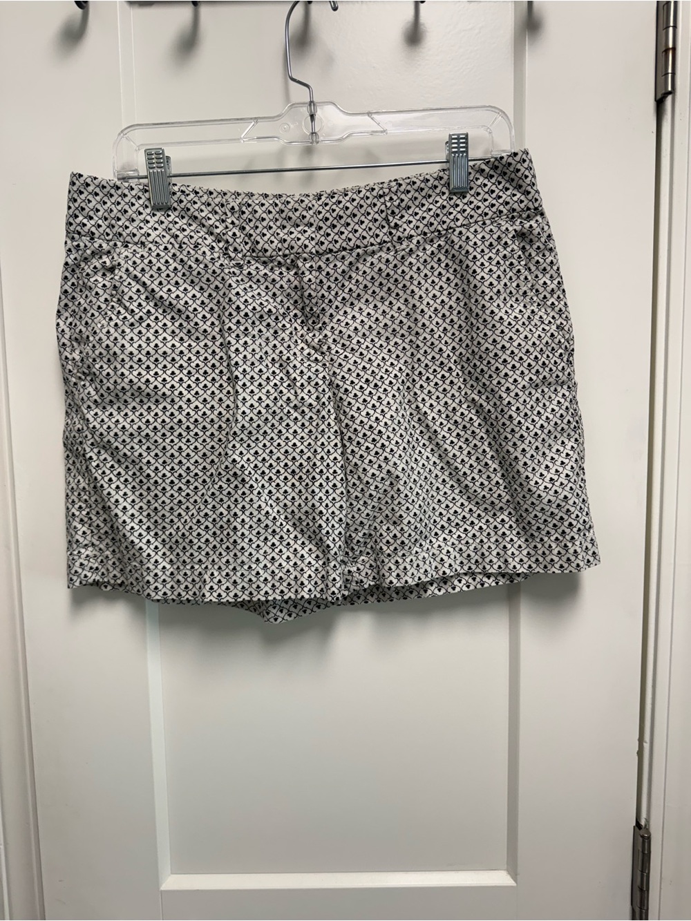 LOFT Womens Black & White Printed Shorts